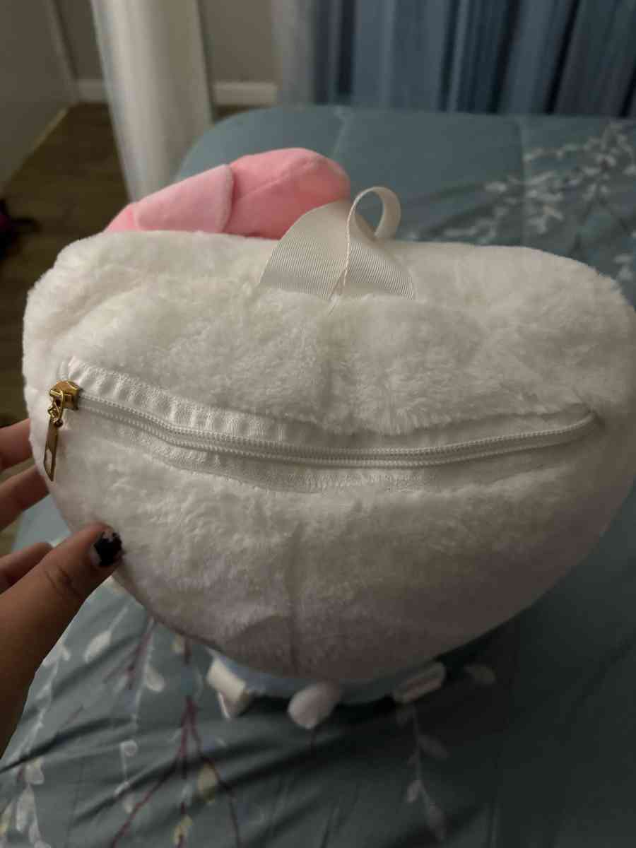 hello kitty backpack