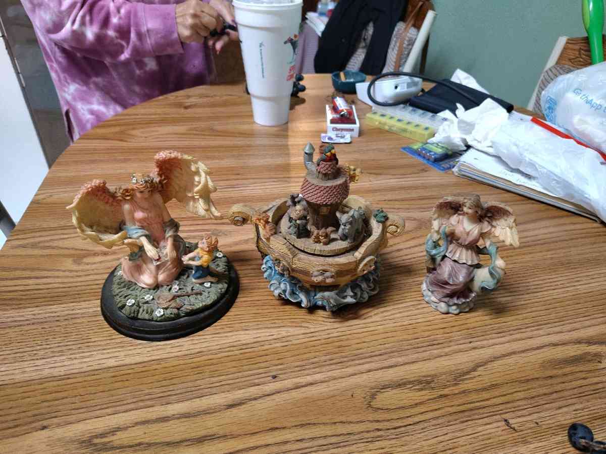 Ks collection 2angels and Noahs Ark music box