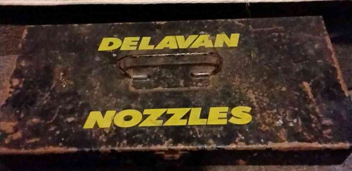 Delvan Oil Nozzles with Carry Case