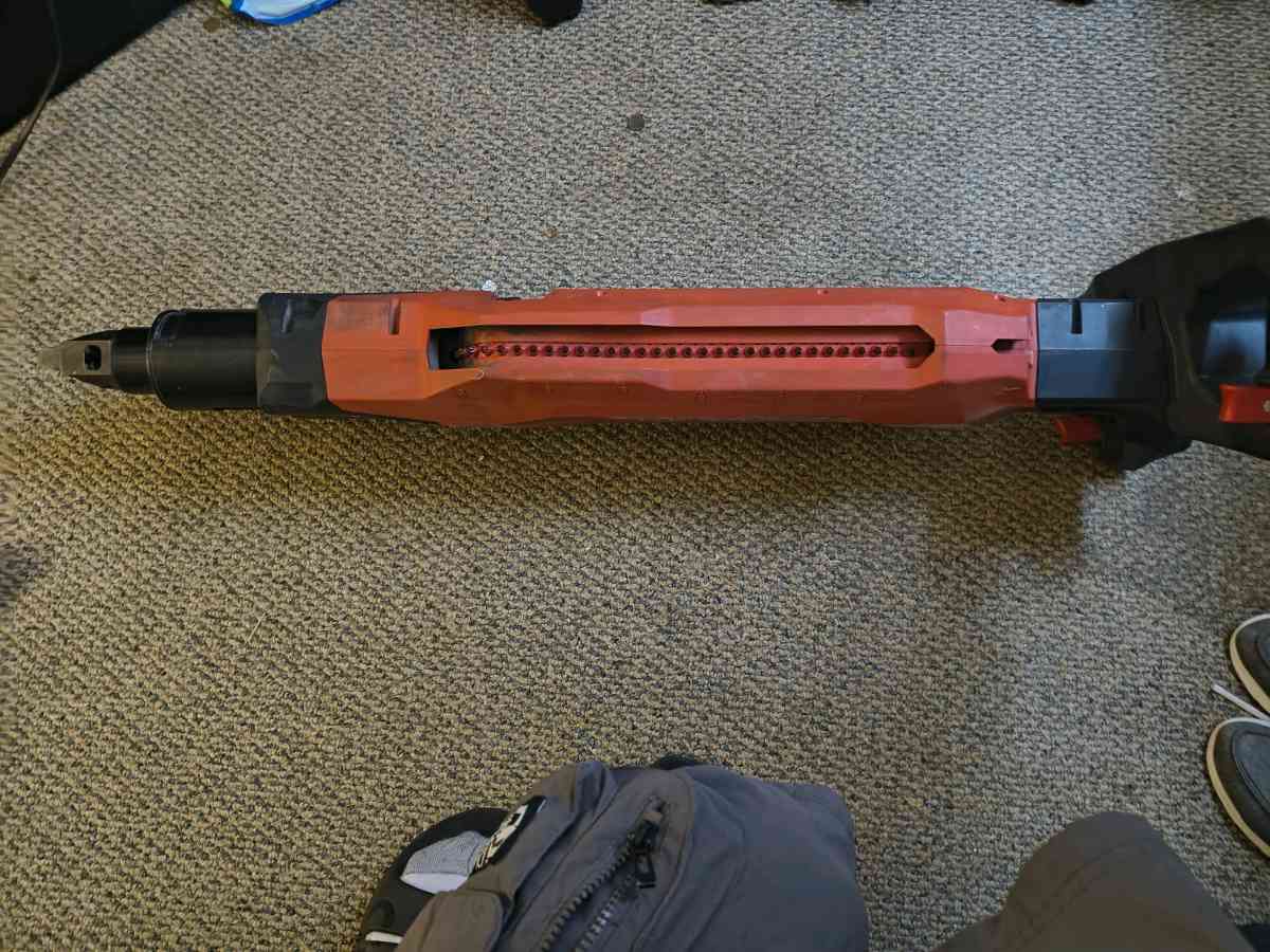 HILTI DX9 POWDER ACTUATED TOOL