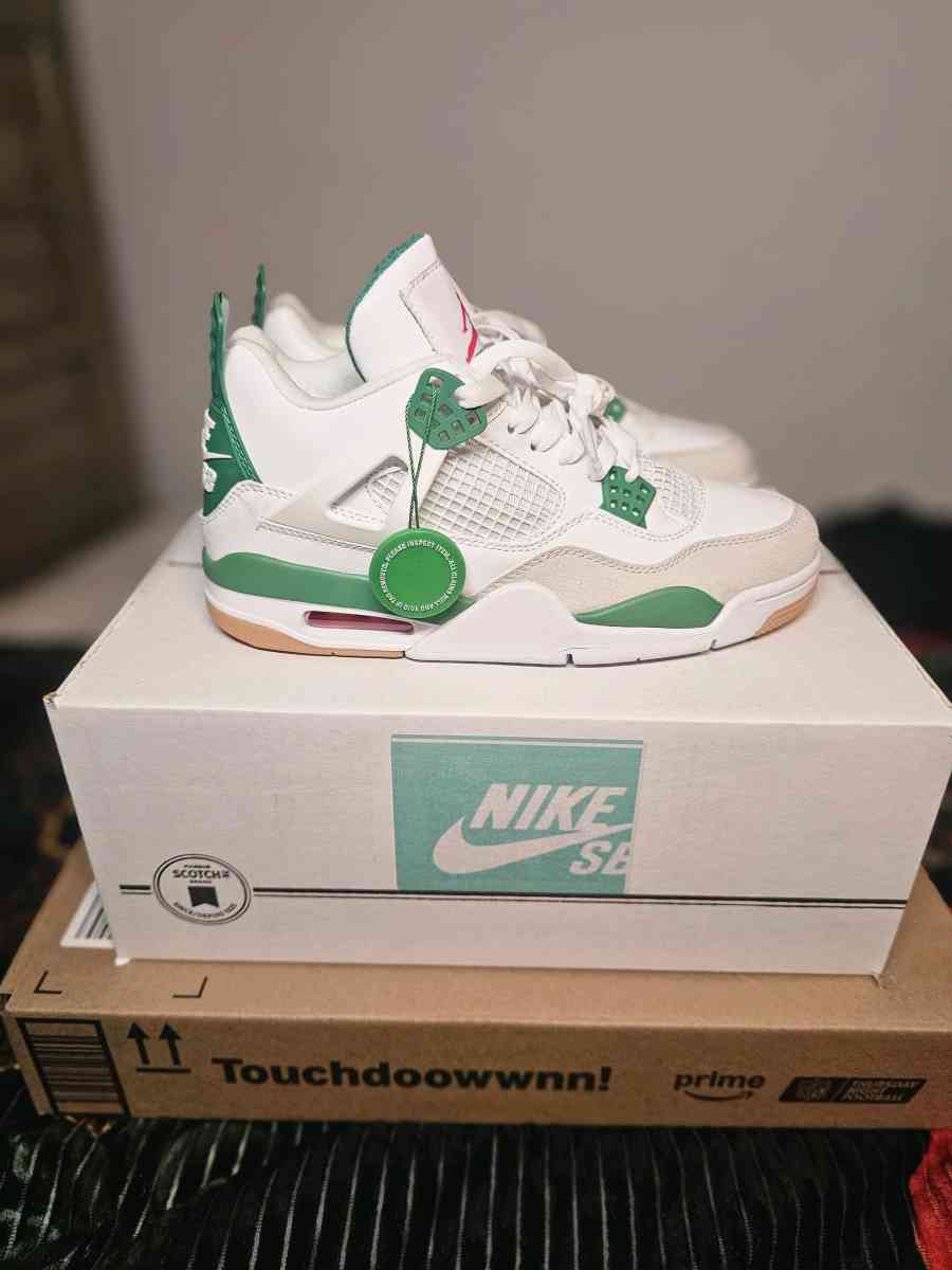 NEW JORDAN NIKE RETRO 4 SB ORIGINAL