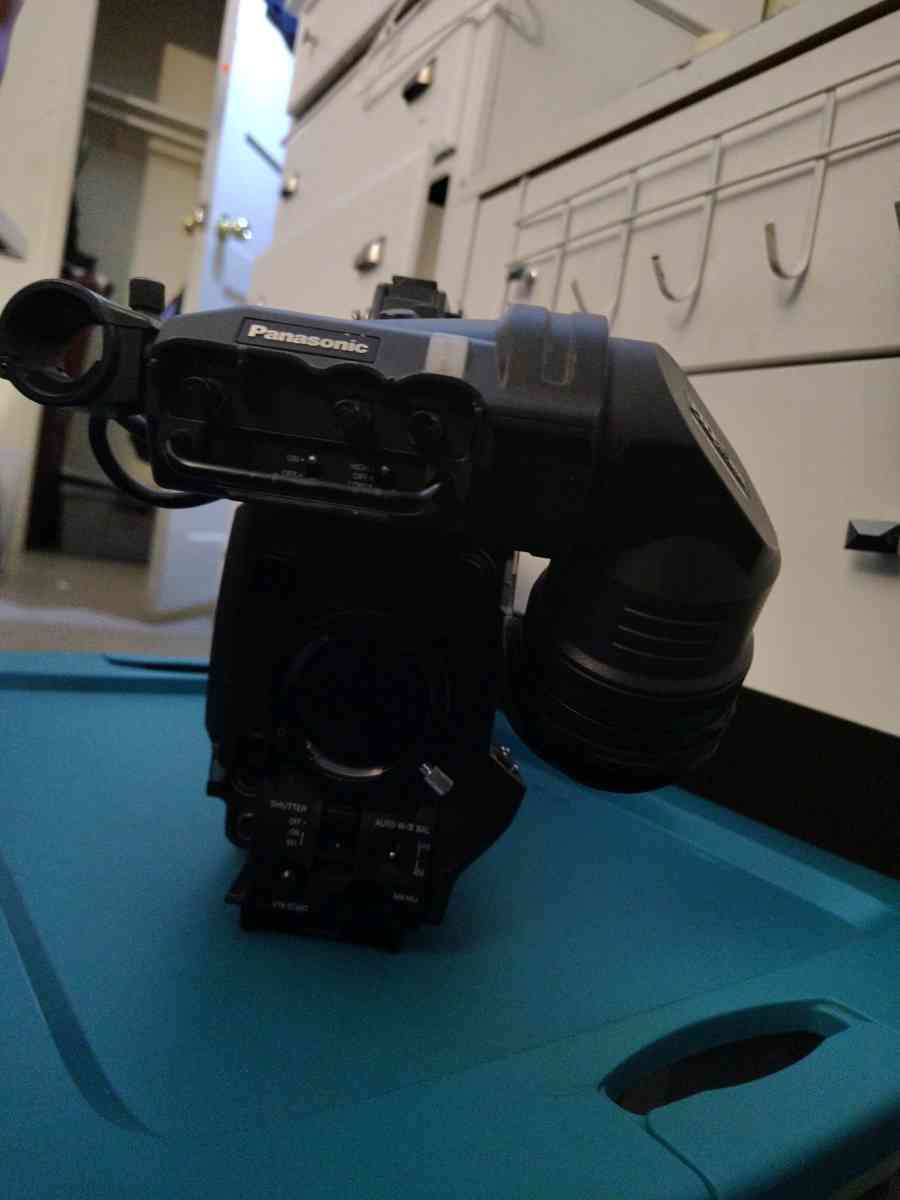 Panasonic AJHDC 27HD VariCan Video Camera