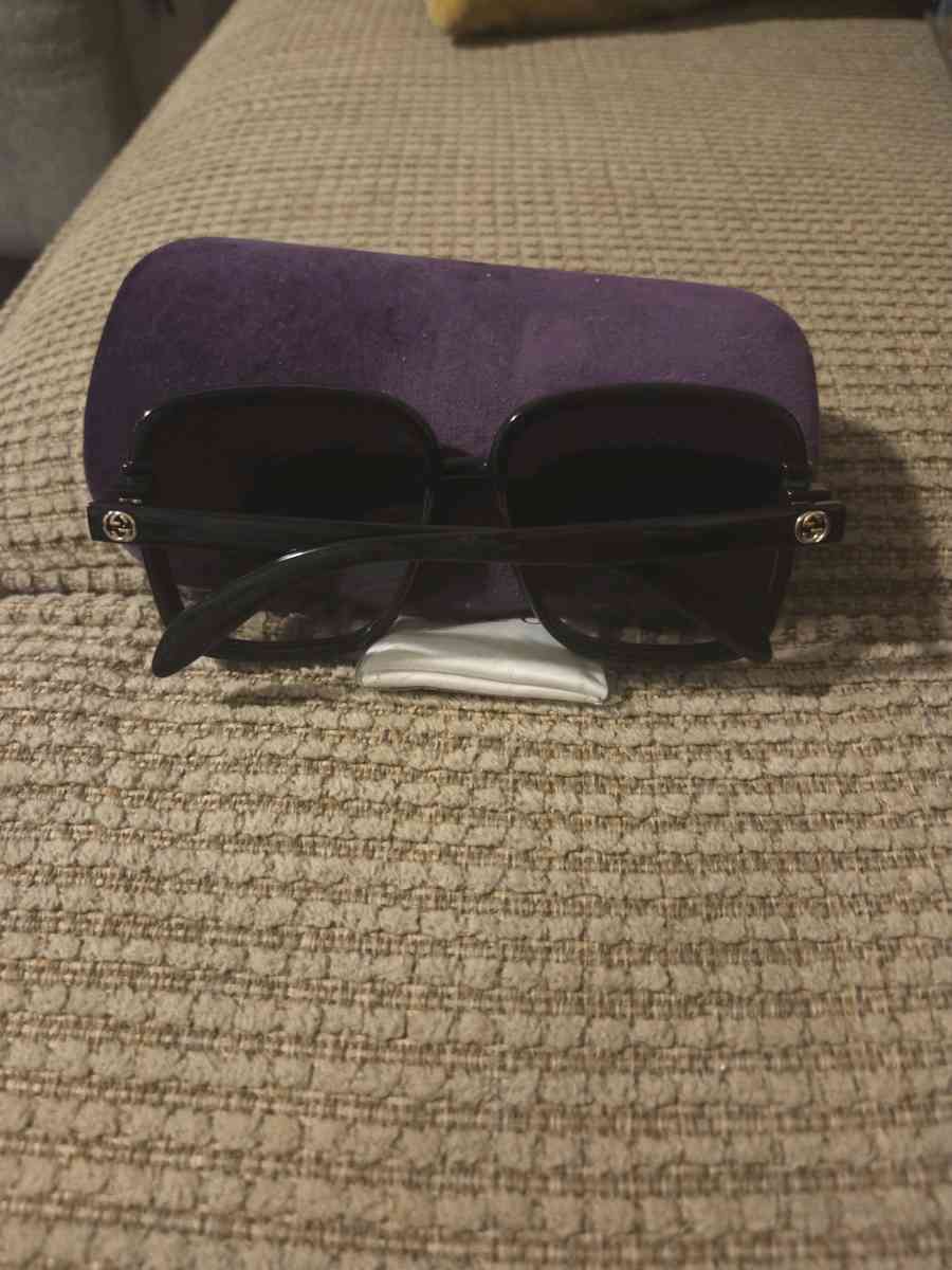 Gucci sunglasses