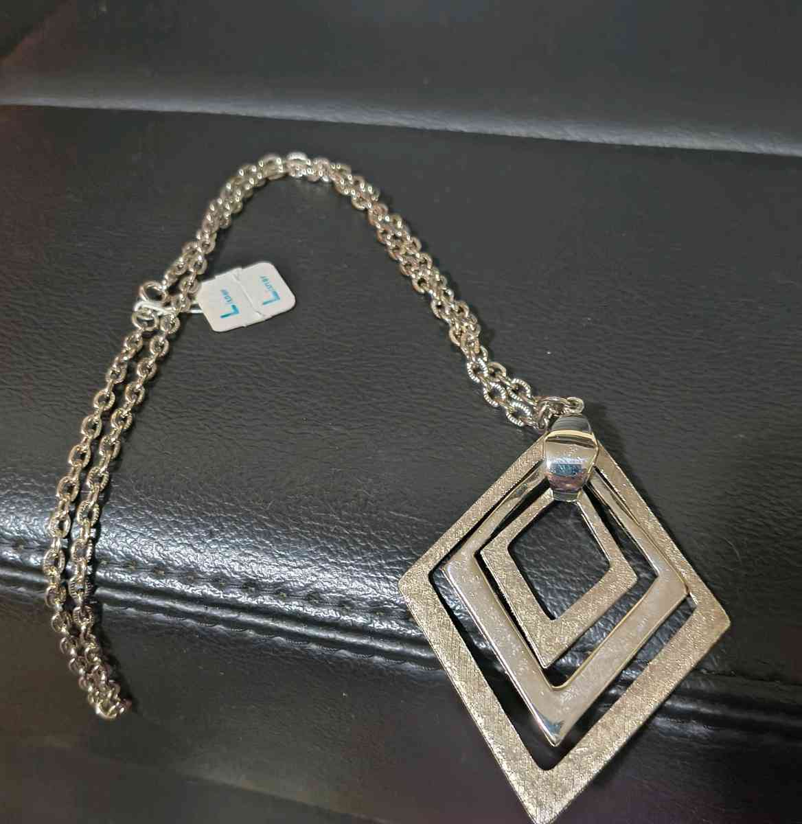 Vintage Lisner 1960s Modernist Silver Tone Abstract Diamond