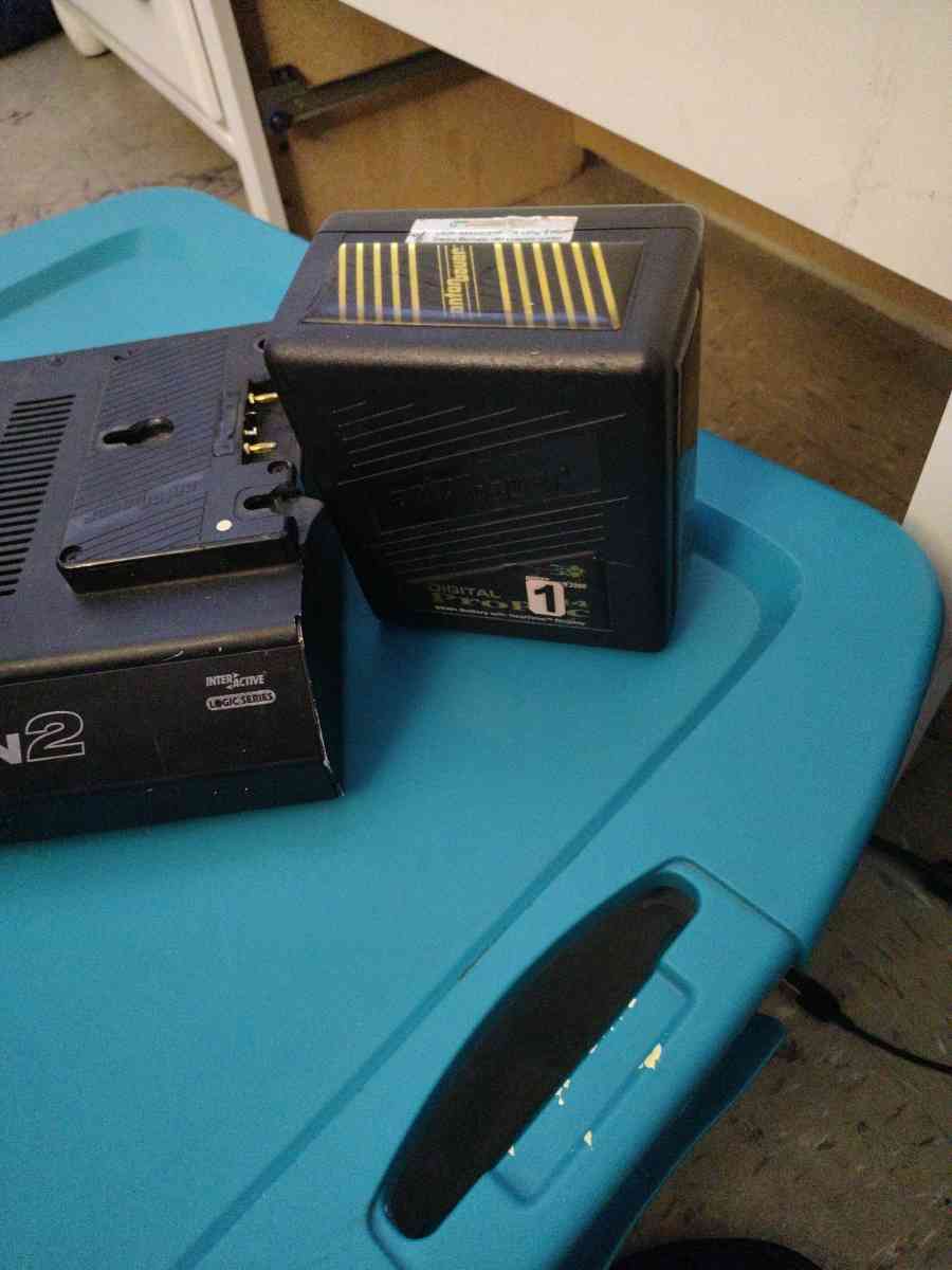 Anton Bauer Titan 2 Battery Charger with 2 battery packs