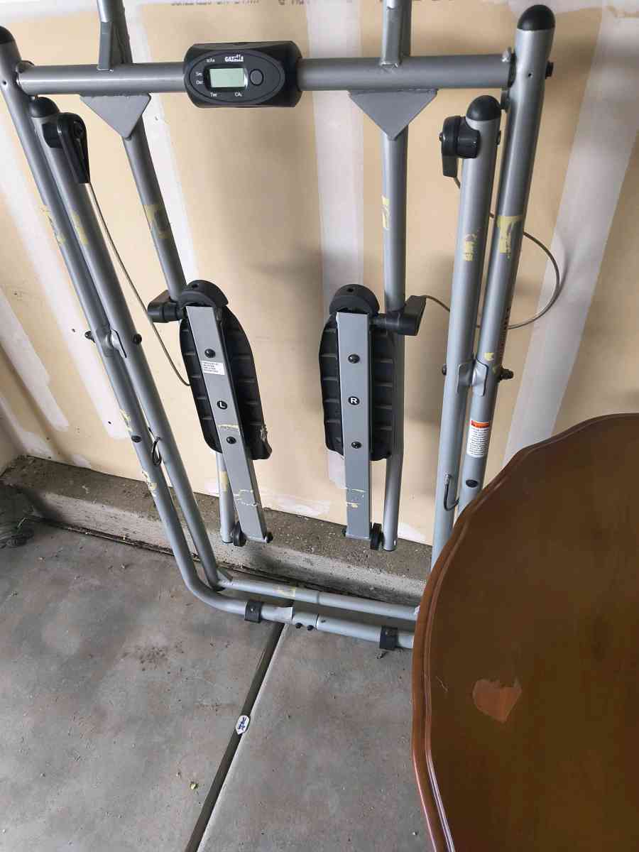 Gazelle Glider Exercise Machine  Smooth LowImpact Cardio Tra