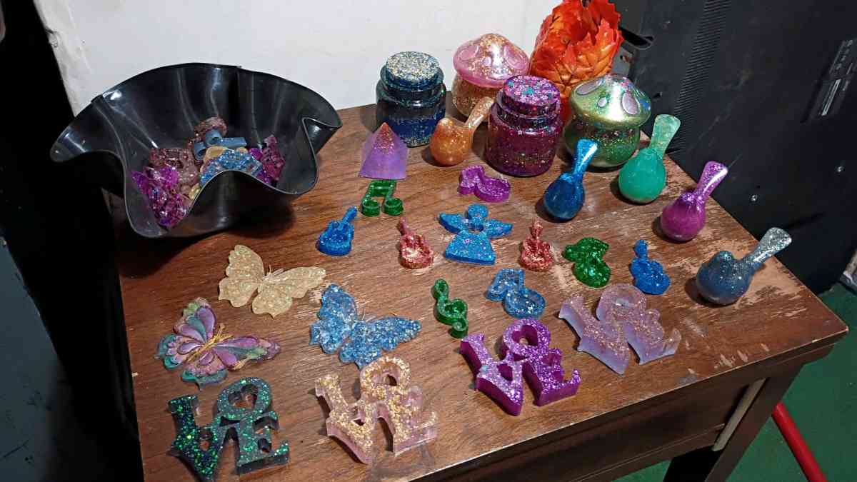 homemade resin mushroom jar and other cool stuff