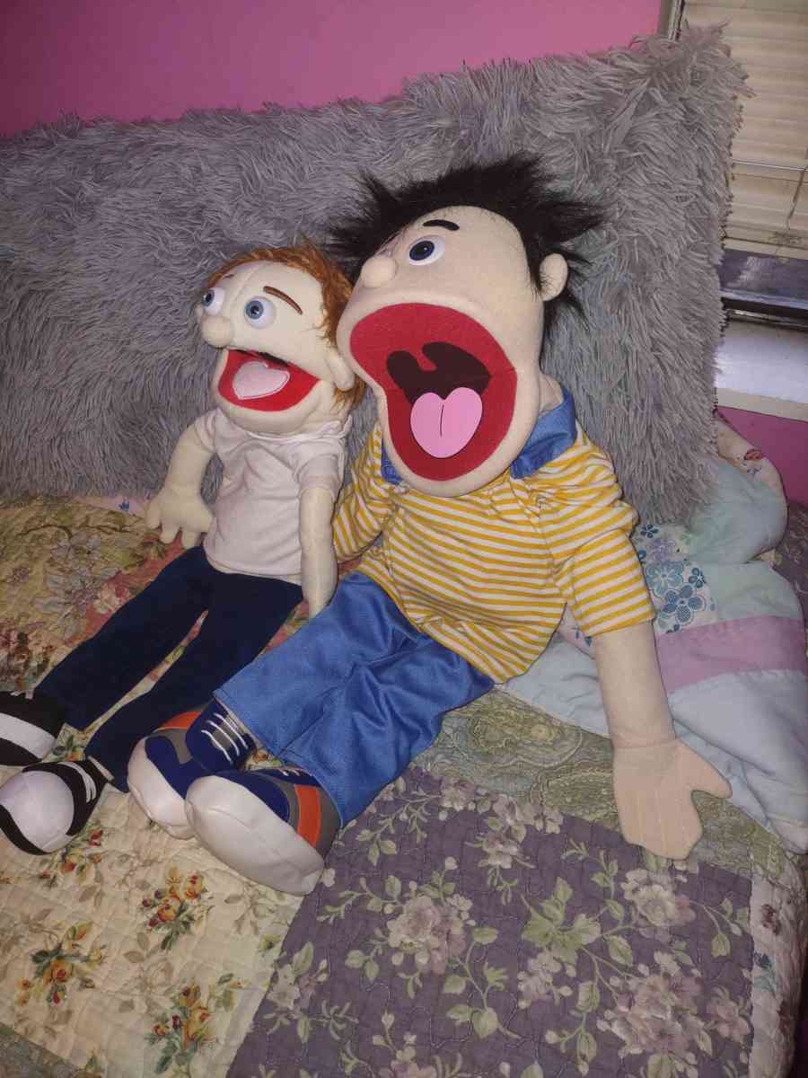 puppet boys