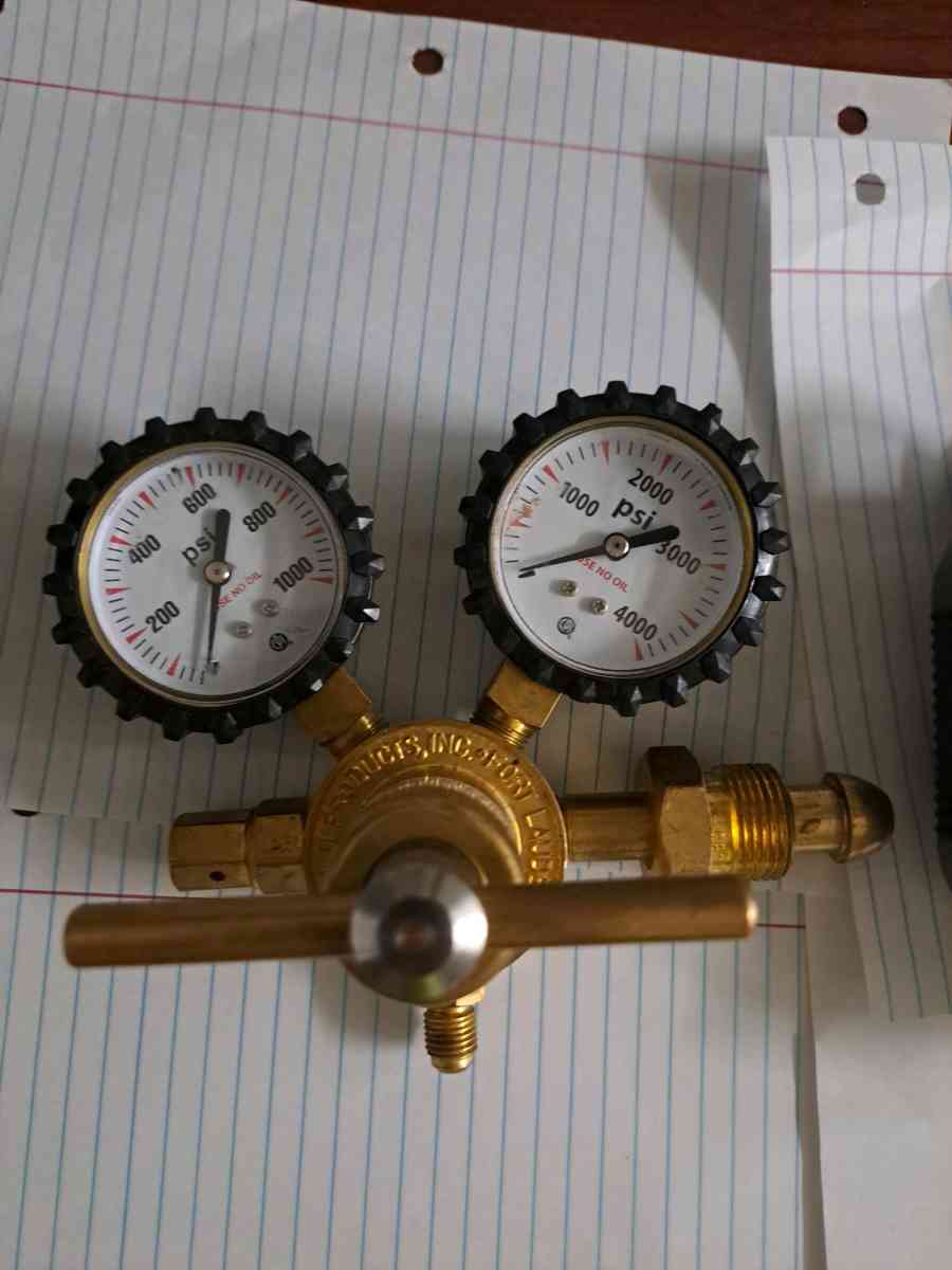 uniweld nitrogen regulator  supco micron vacuum gauge
