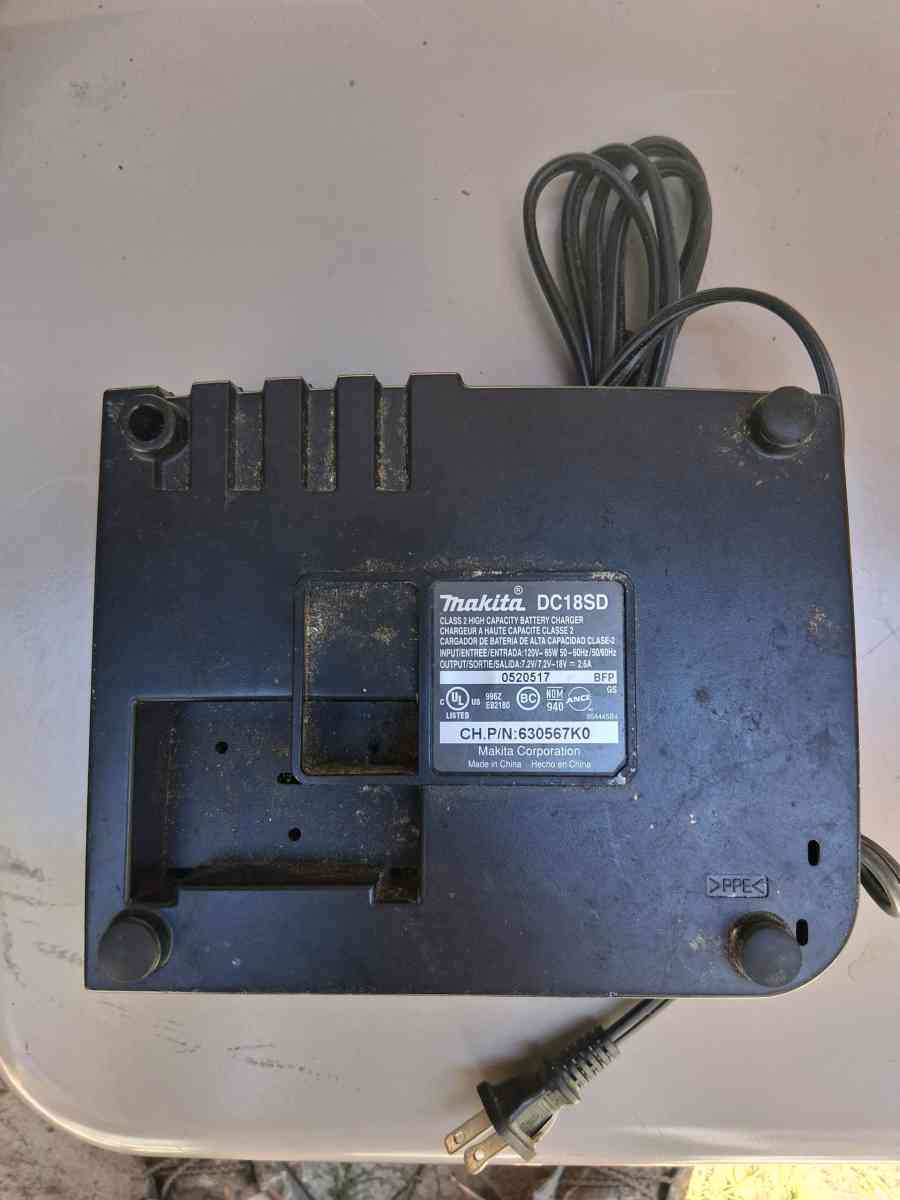 Makita dc18sd charger