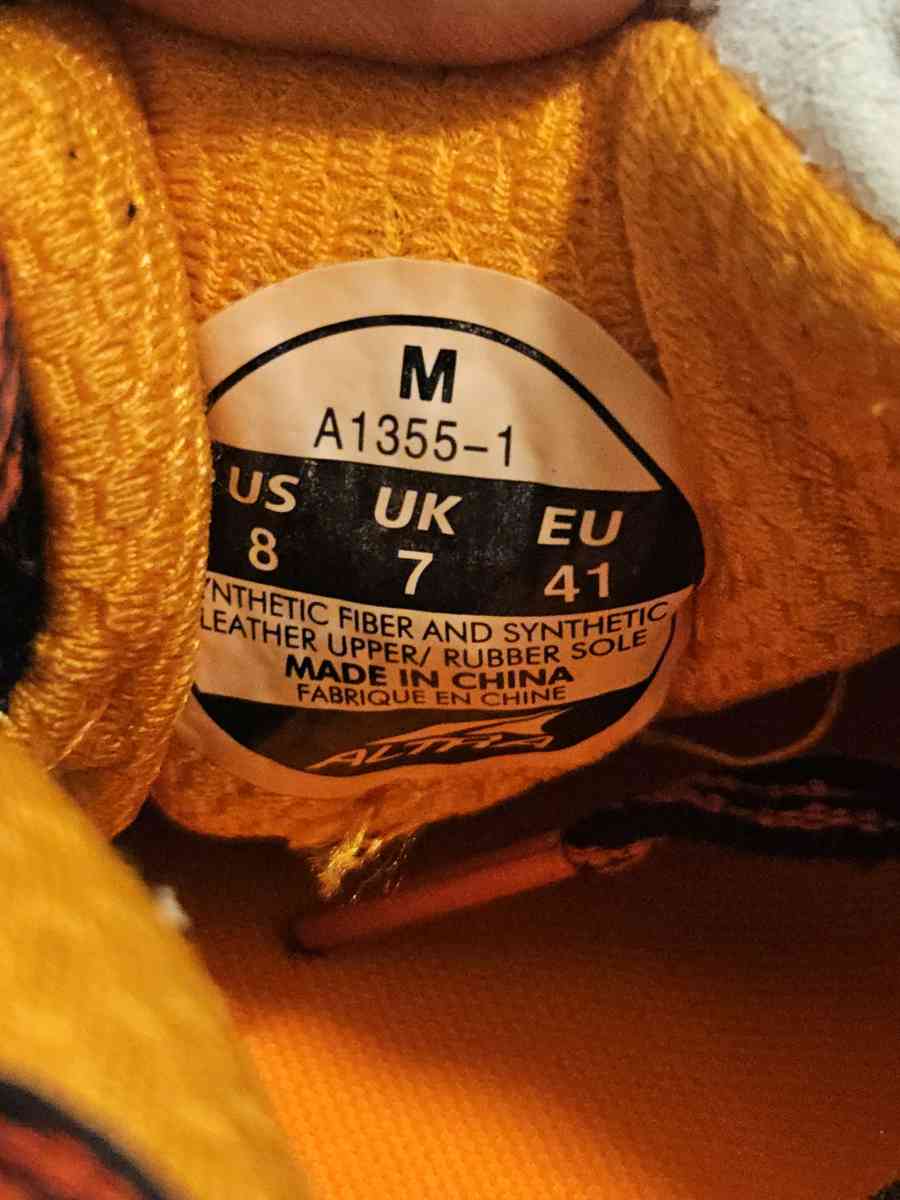 Altra Olympus Zero Drop Trail Running Sneakers