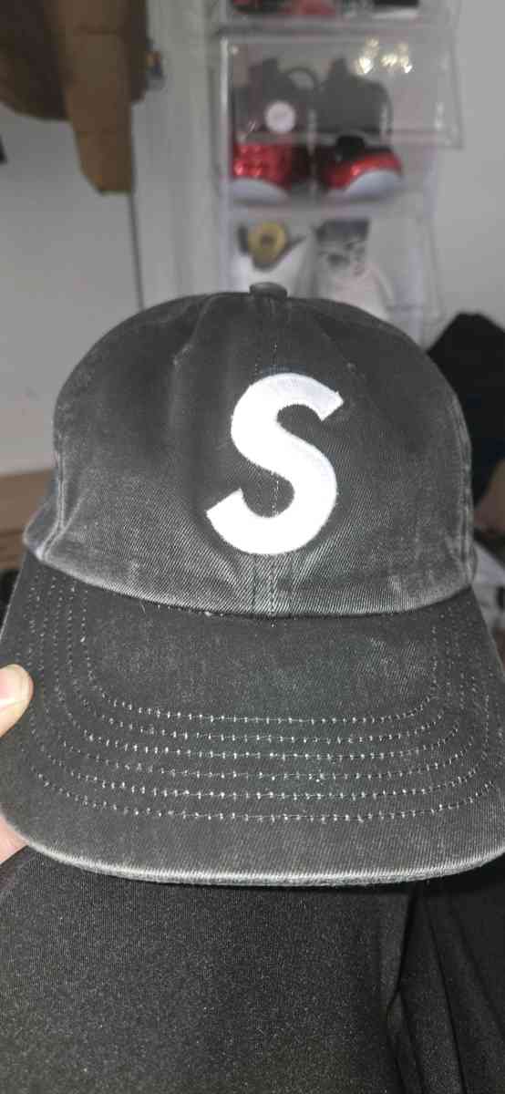2025 Supreme Hat