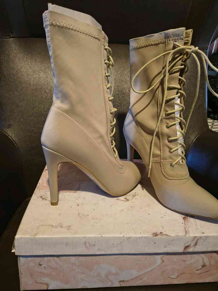 womens high reel boots