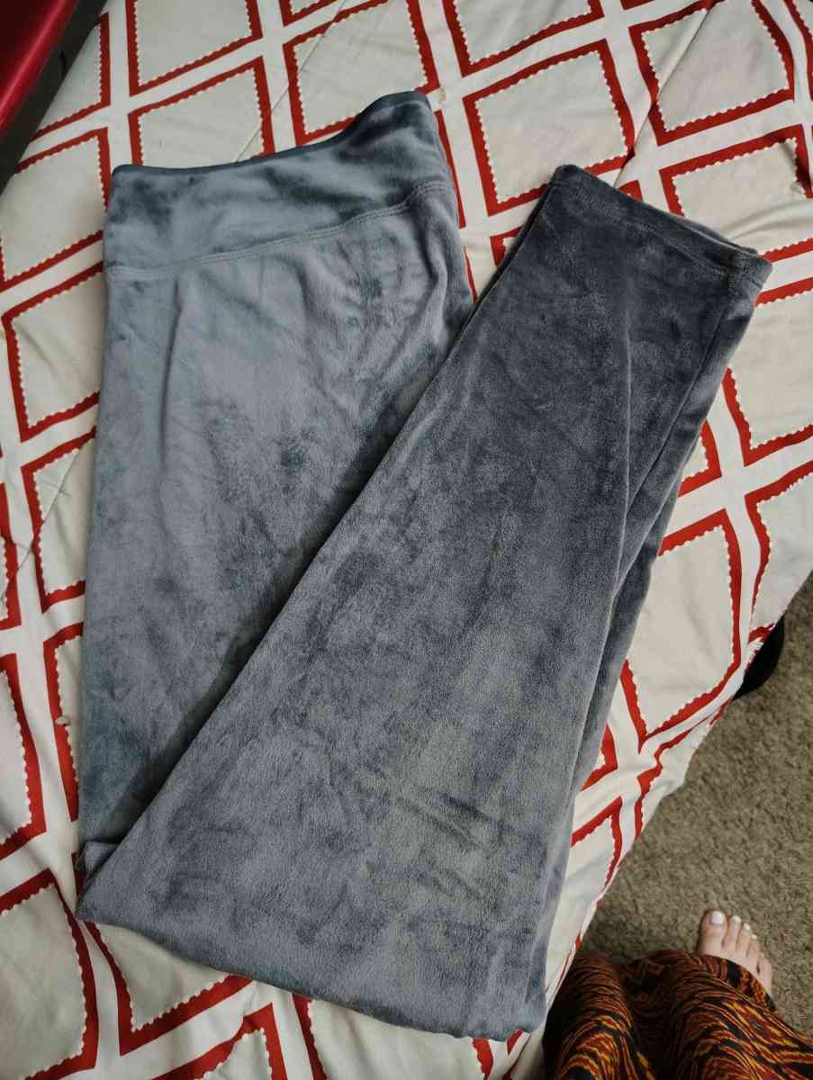 Cuddl Duds Womens Gray Double Plush Velour Pajama Pants