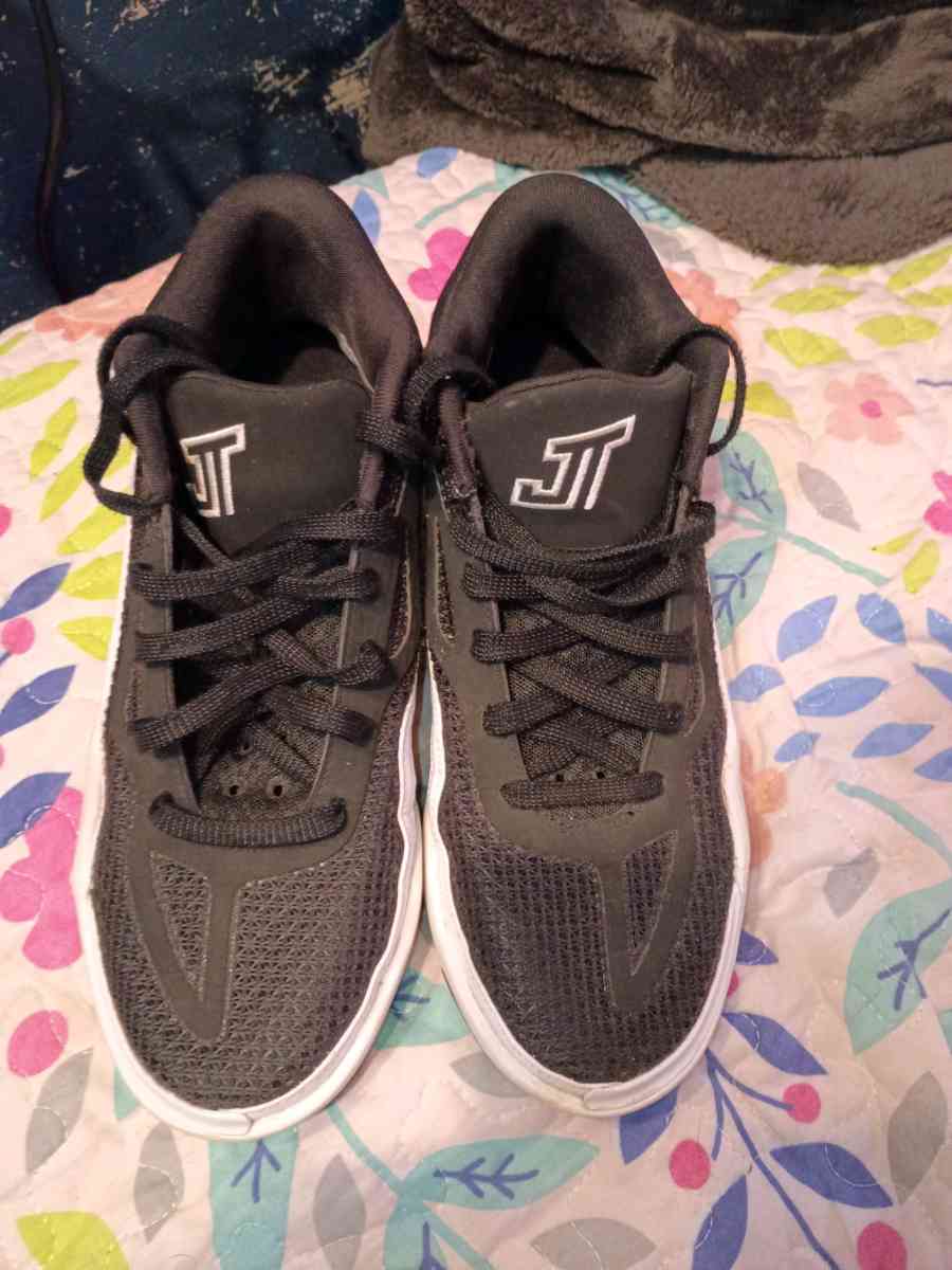 jordans Tatum 1s  mens size 9