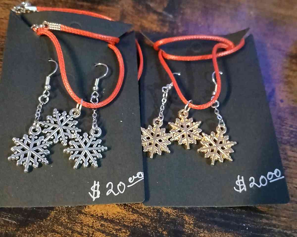 Hookstyle Earrings Leather Necklace Set Silver Snowflake