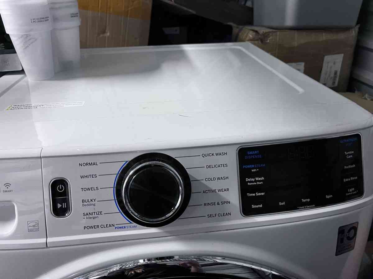 GE Washer and dryer  set   Front loader  Barely used