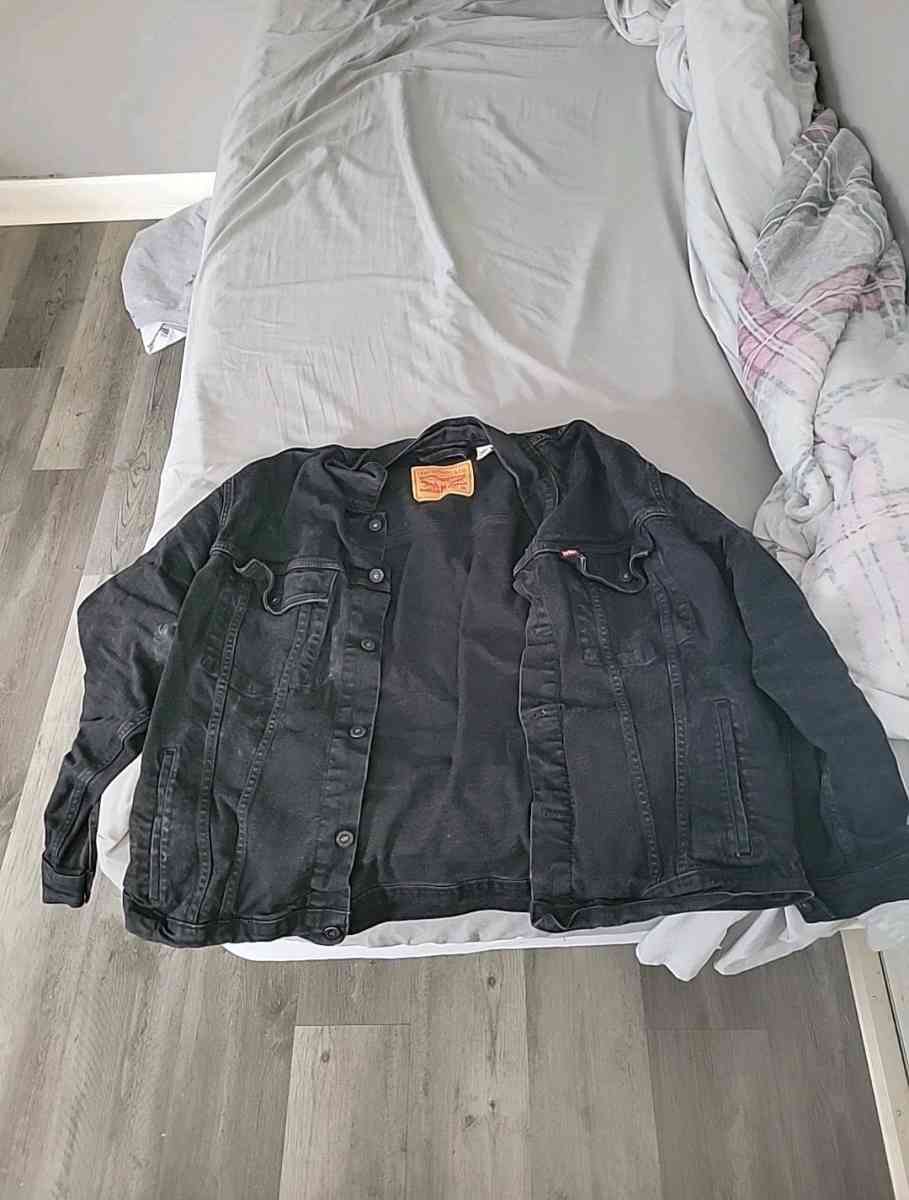 Black Denim Levis Jacket USED