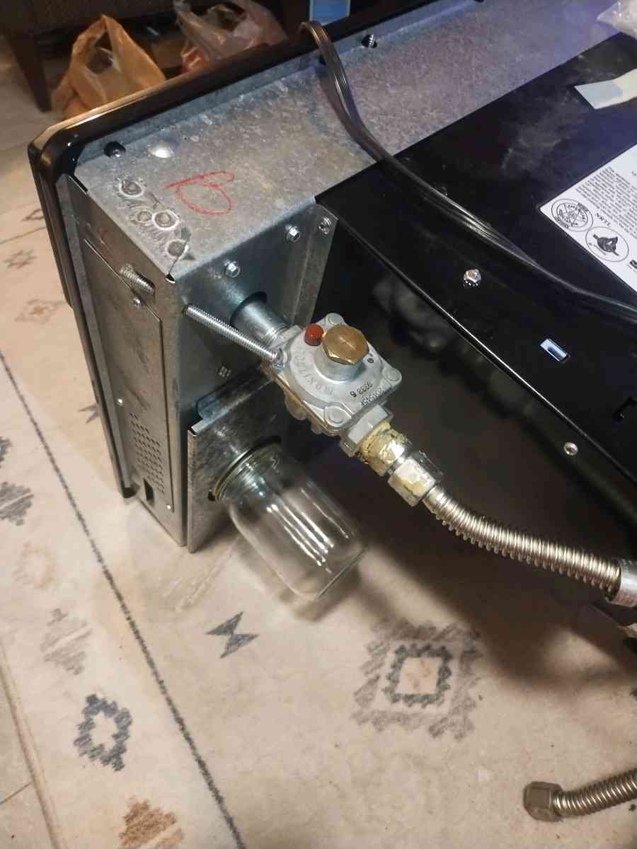 Jenn Air 18 inch electric cooktop grill with downdraft