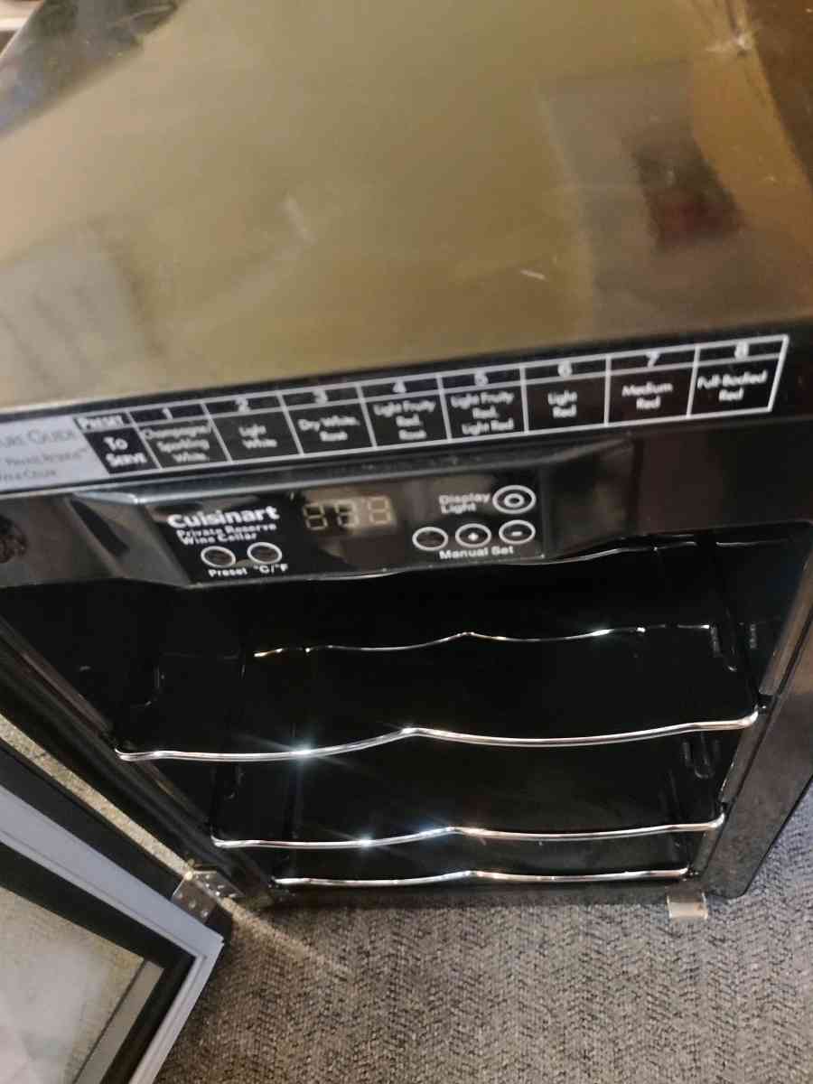 Cuisinart private wine cellar