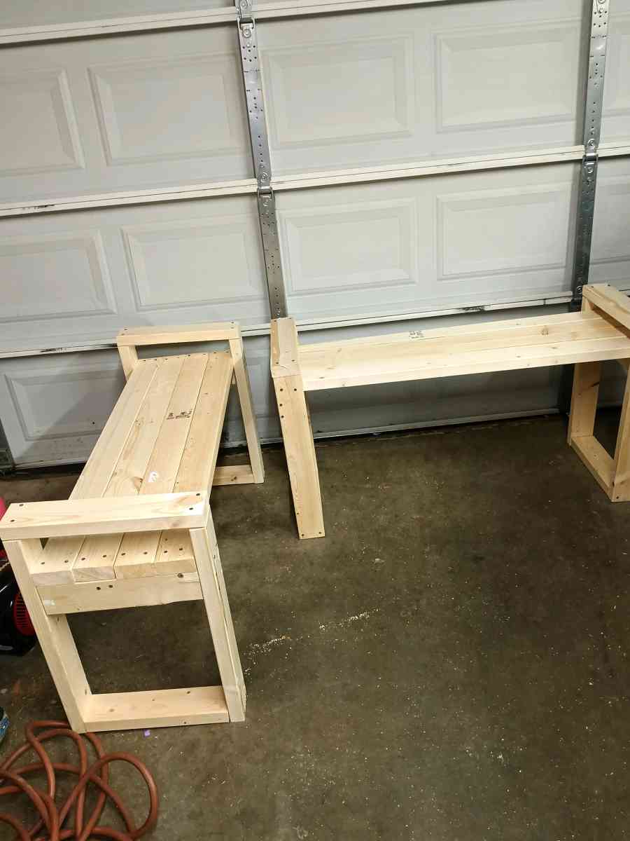 entry way are Hall way benches