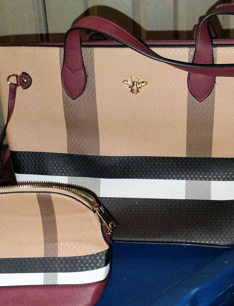 New York Atlantis purse an wallet