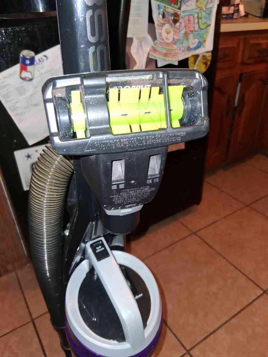 Bissell clearview swivel pet vacuum cleaner