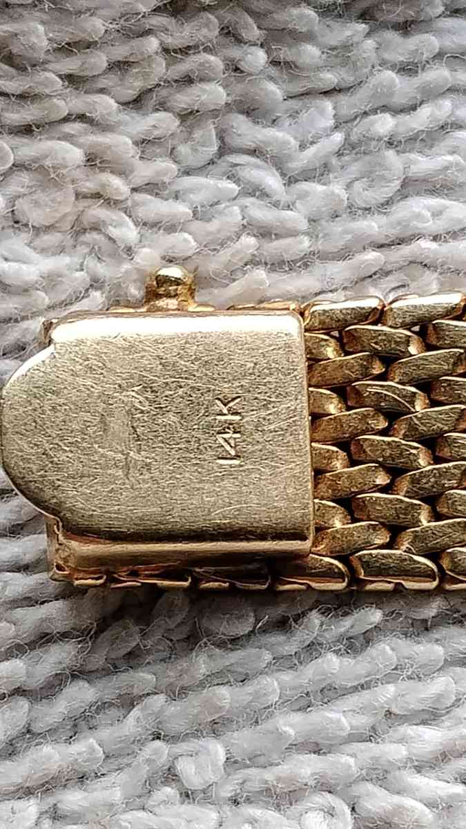 14 karat gold diamond Geneva quartz watch for ladies