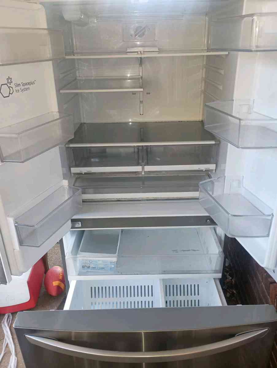 Stainless steel LG WiFi Smart Refrigerator