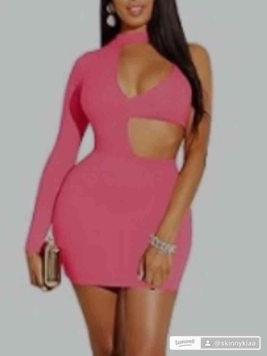pink dress