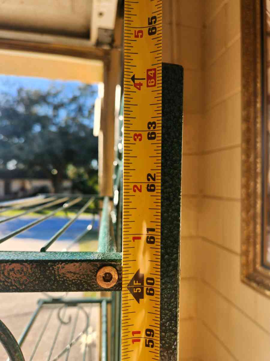 Baker Rack With Drawer