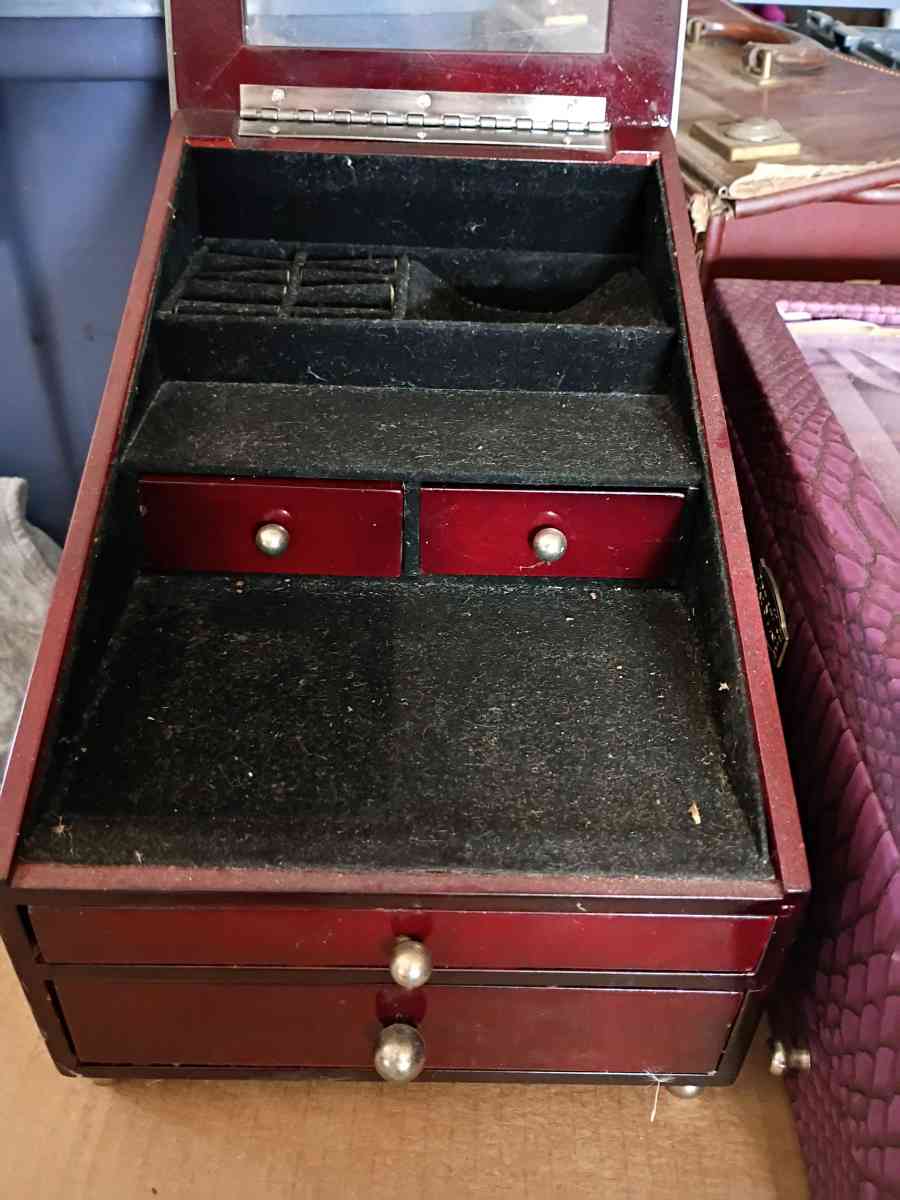 Old Antique Jewelry Boxes