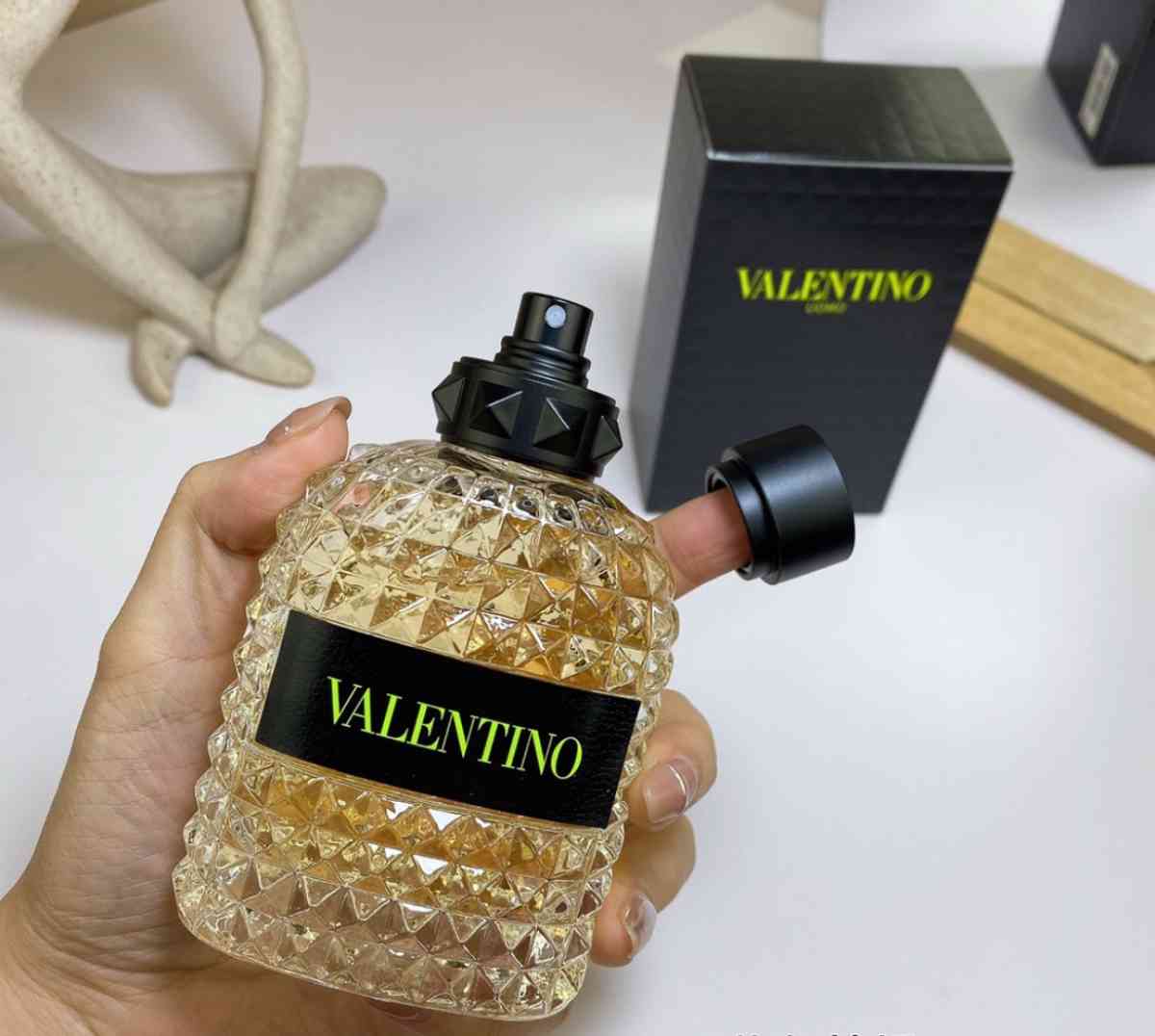 yellow Valentino cologne
