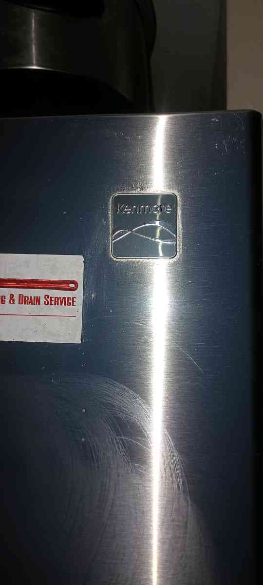 Kenmore Refrigerator Double Door freezer bottom