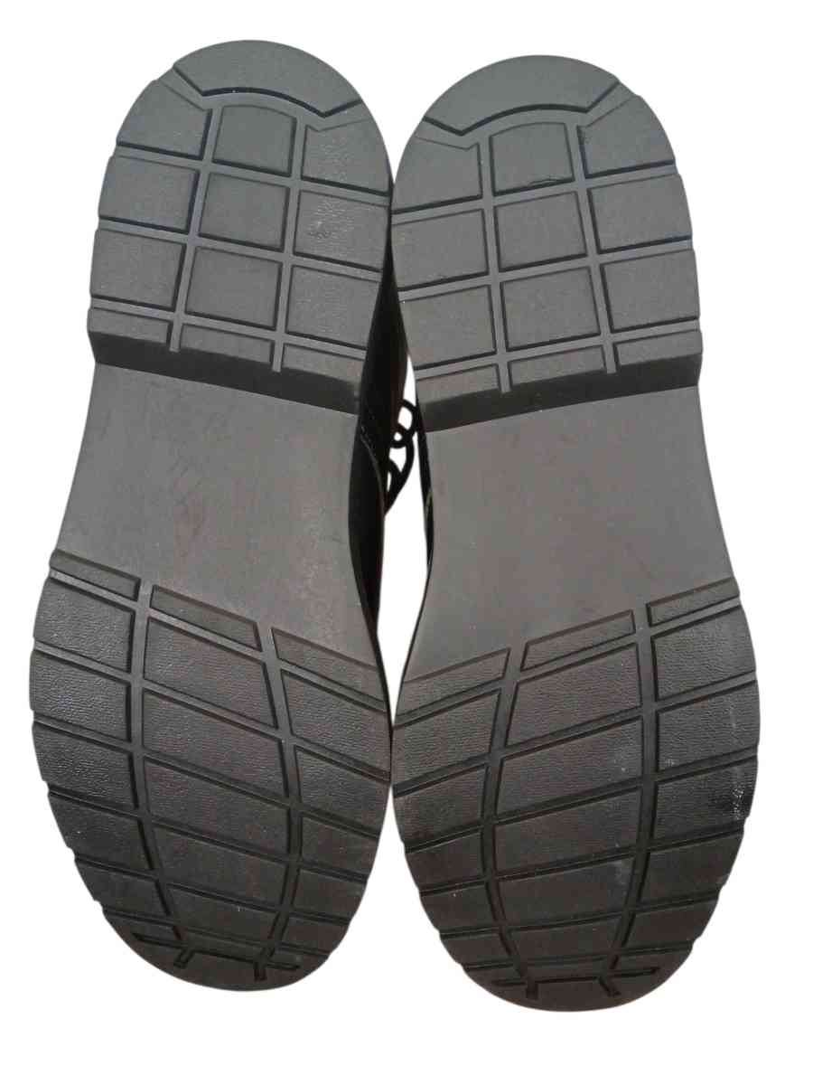 Rogue  Wolf Black Combat Boots  Womens US 8 EU 41  NWOB  Veg