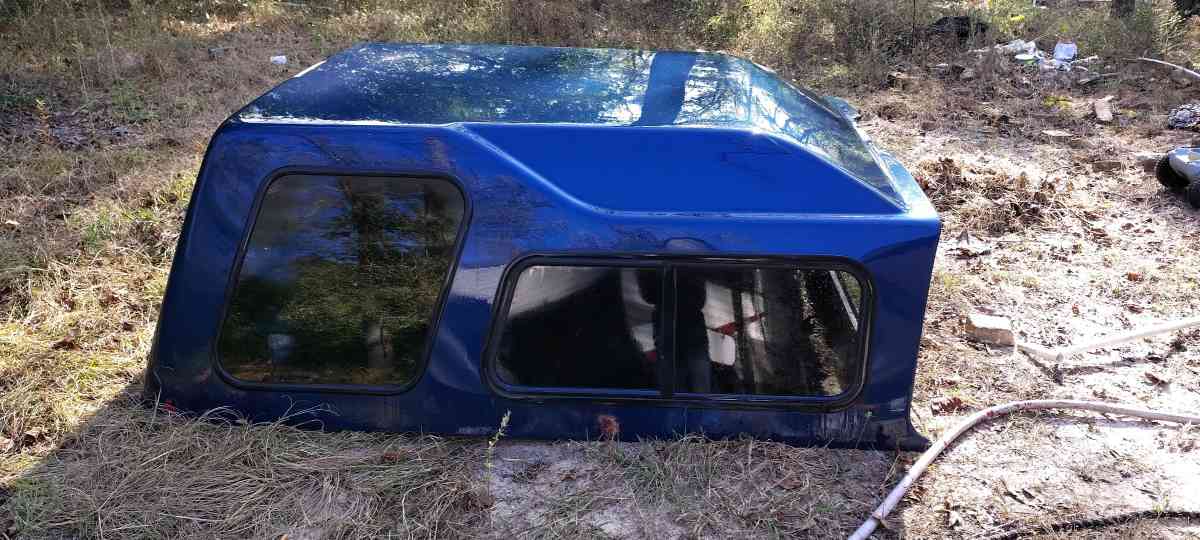 Fiberglass Truck bed cap Camper Shell