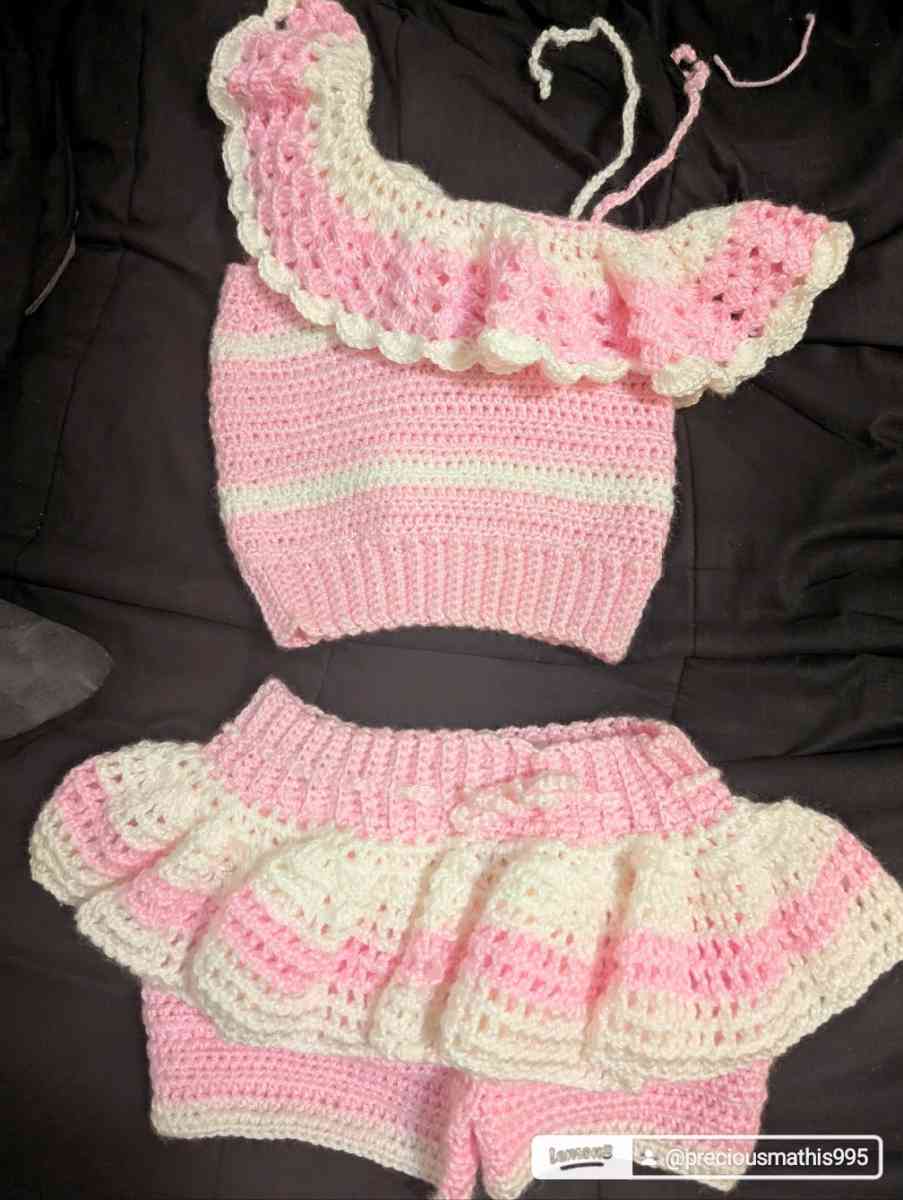crochet 2 piece for women or lil girl