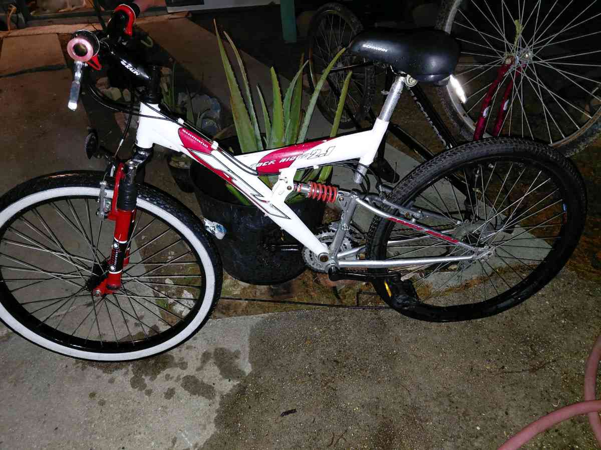 ROCK RIDGE SHIMANO BIKE