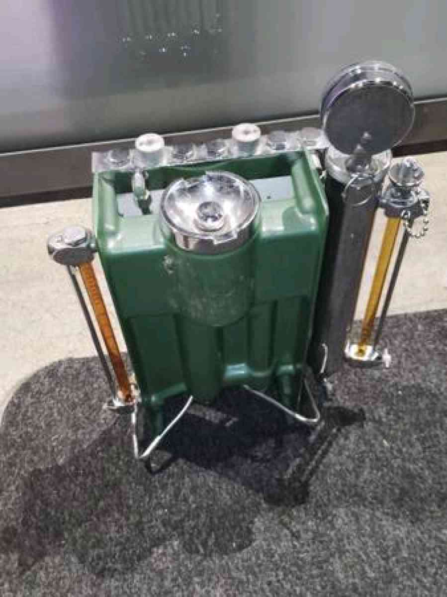 Vintage Working 1940s Anesthesia Flow Meter