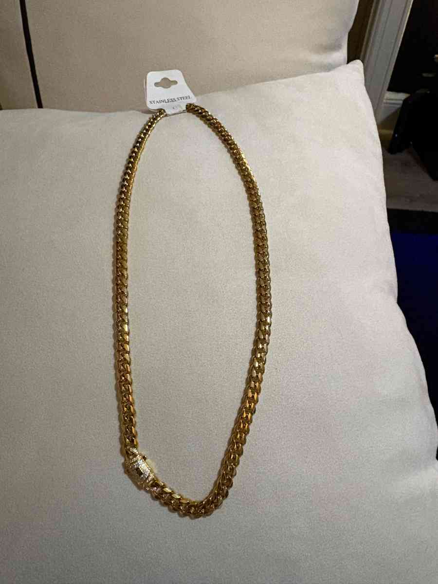 Cuban link stainless steel 24 largo 8mm