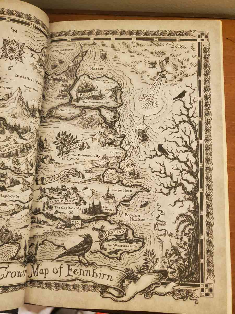 Three Dark Crowns by Kendare Blake Like New Hardcover