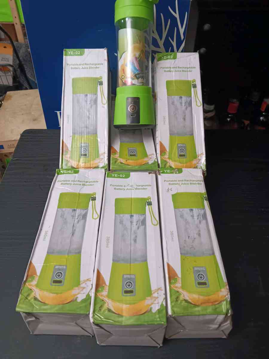 YE02 MINI JUICE BLENDER