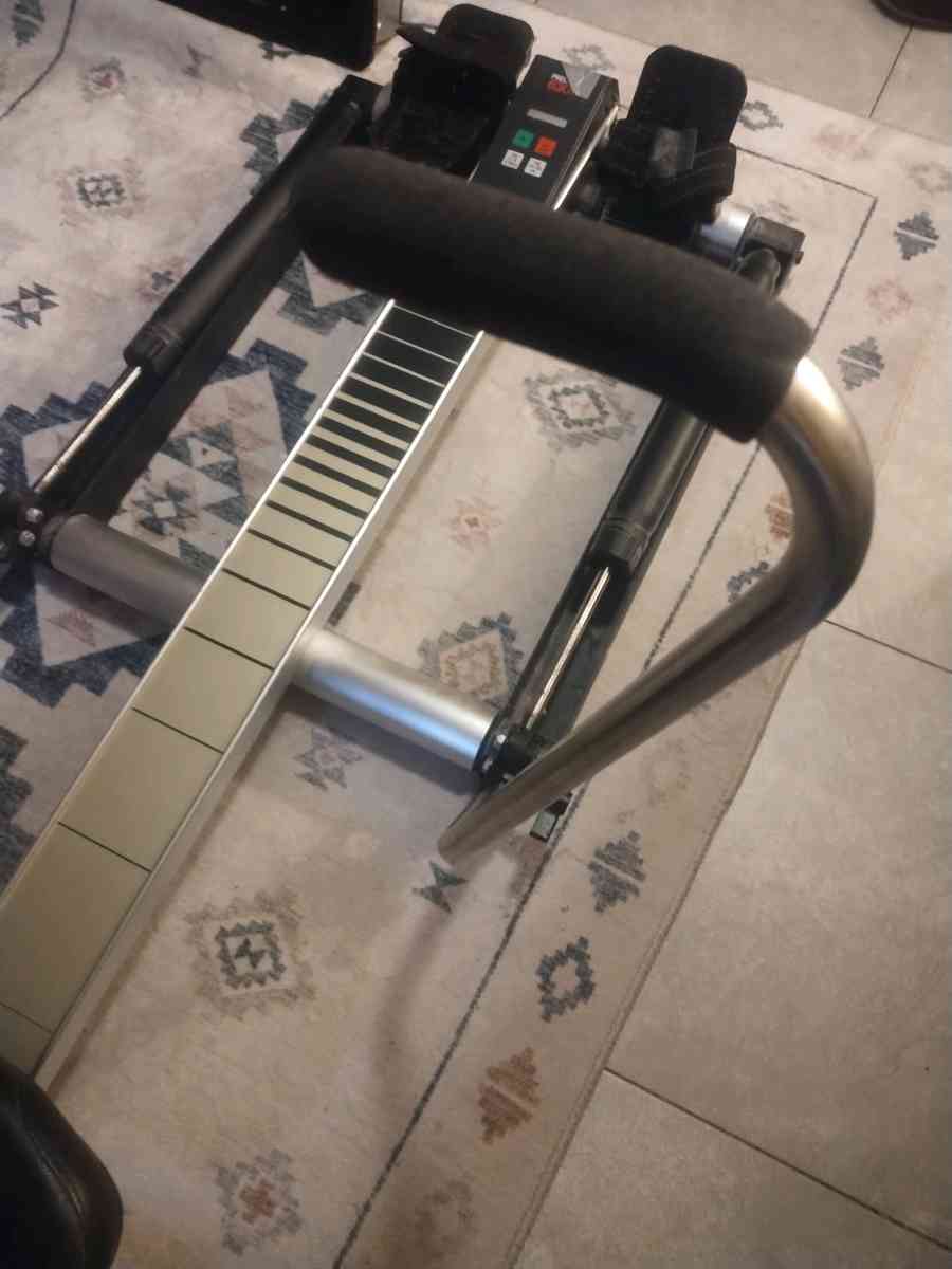 precor 630e rowing machine