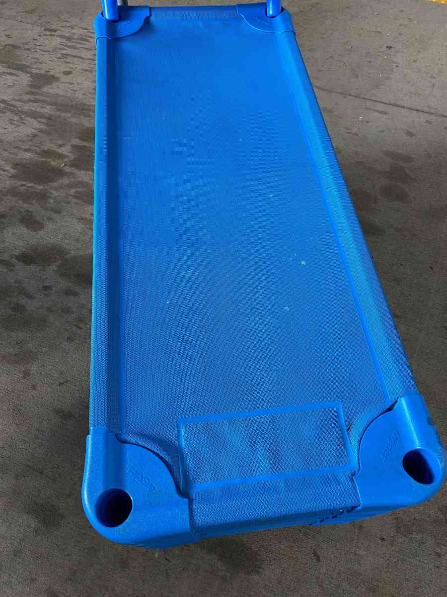 Todler sleeping cuts