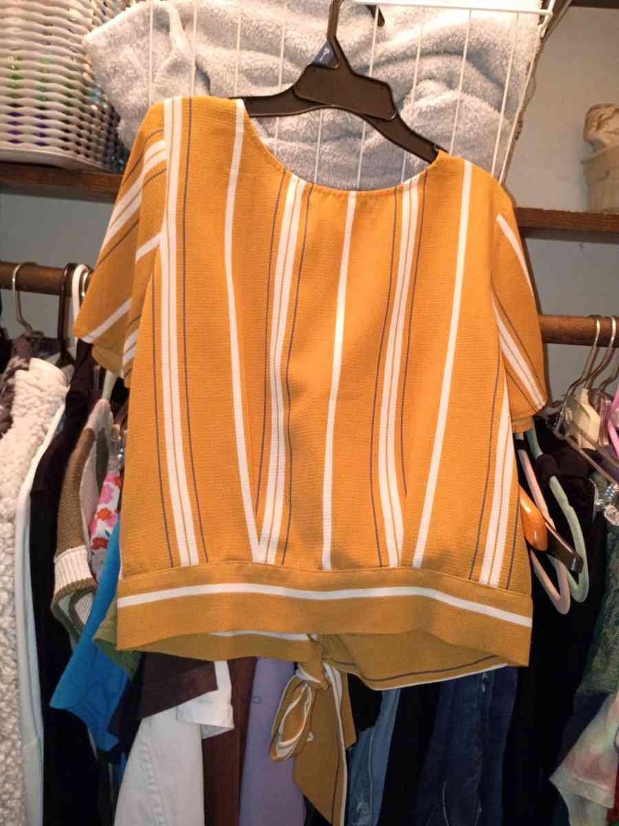 FAIRLY Worn Smaller Womens Cloths