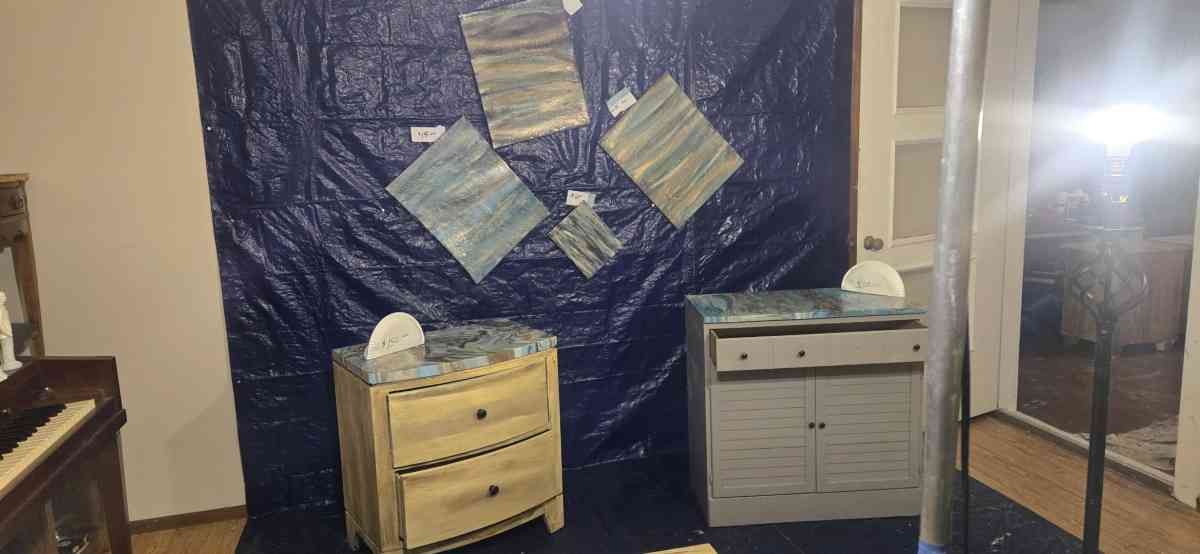 pictures of furniture has the price