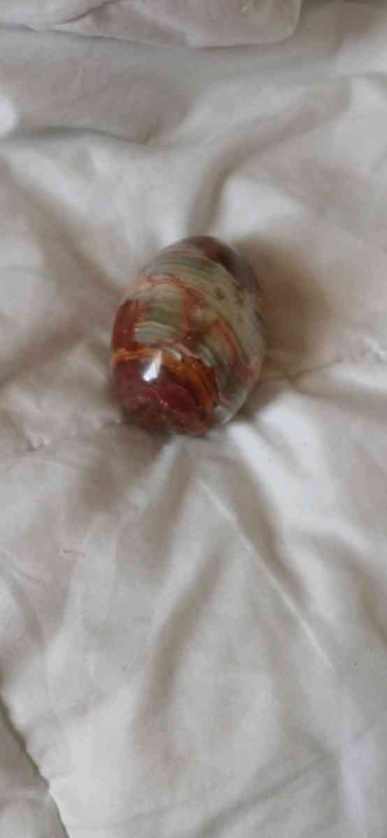 banded onyx egg