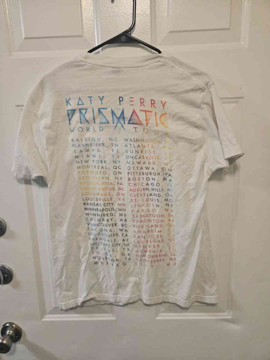Vtg Katy Perry Prismatic World Tour Tshirt