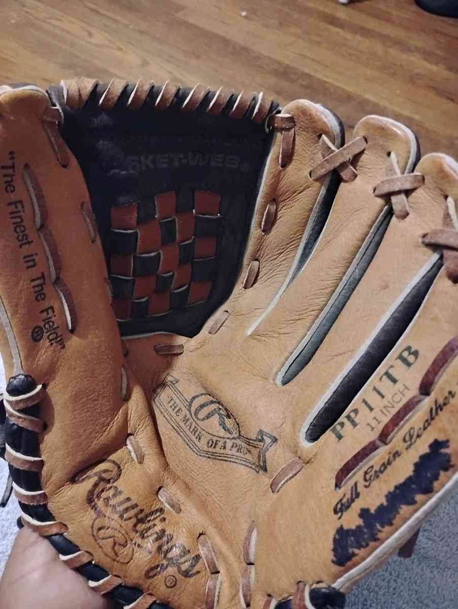 Rawlings left hand 11 in