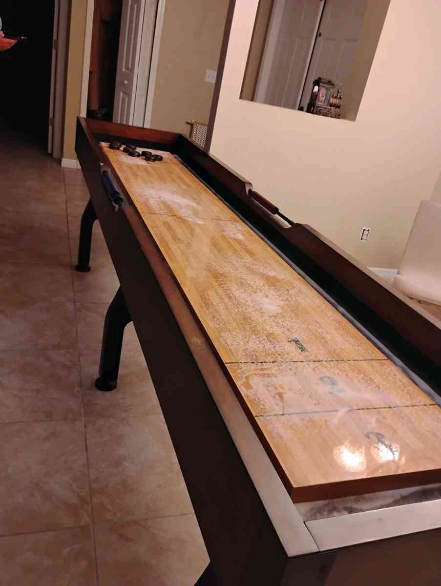 vintage shuffleboard table